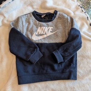 Nike Gray and Navy Crewneck Sweatshirt